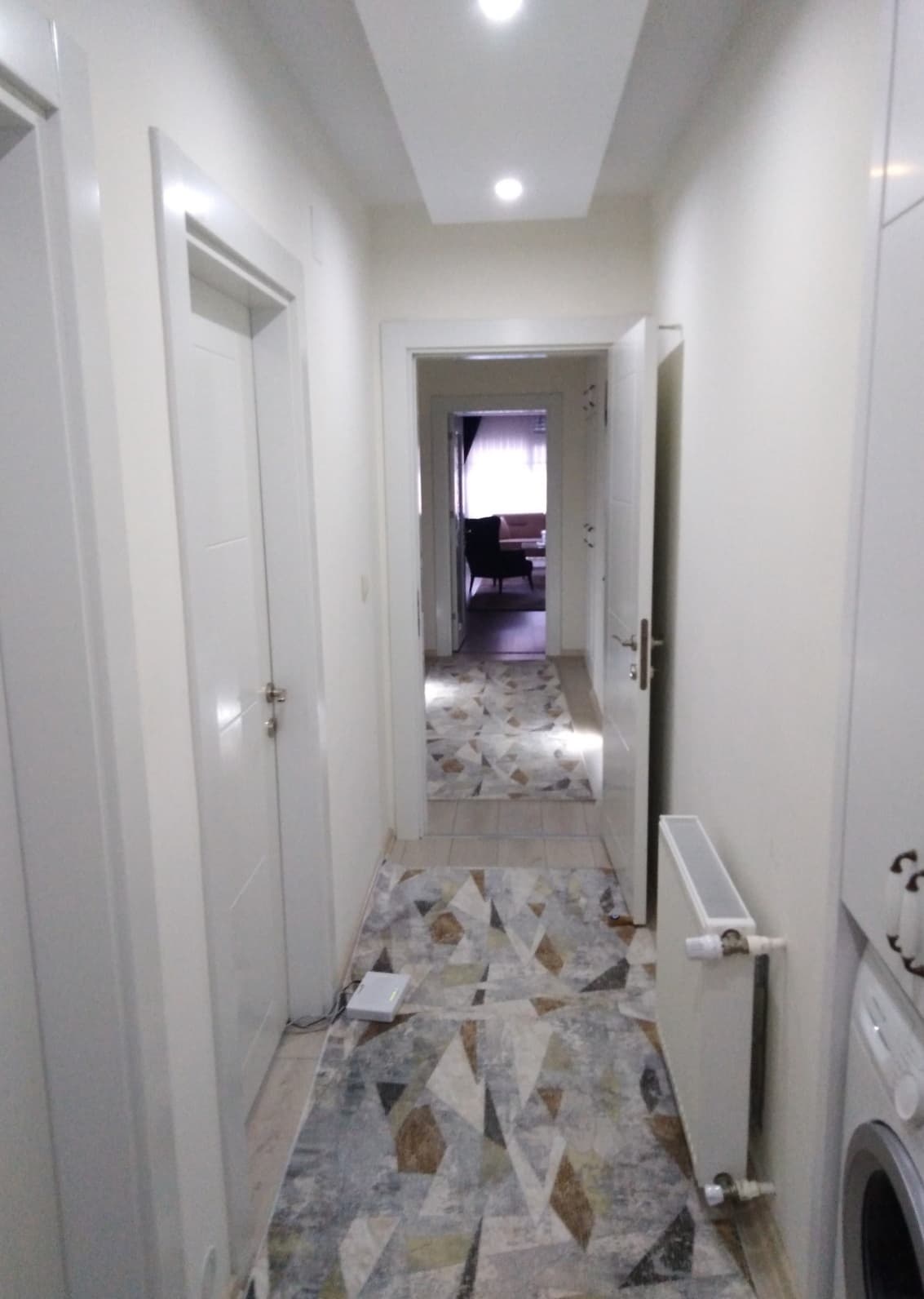 EKB'DEN SİLİFKE'NİN MERKEZİNDE ÇOK GENİŞ SATILIK DAİRE - Görsel 23