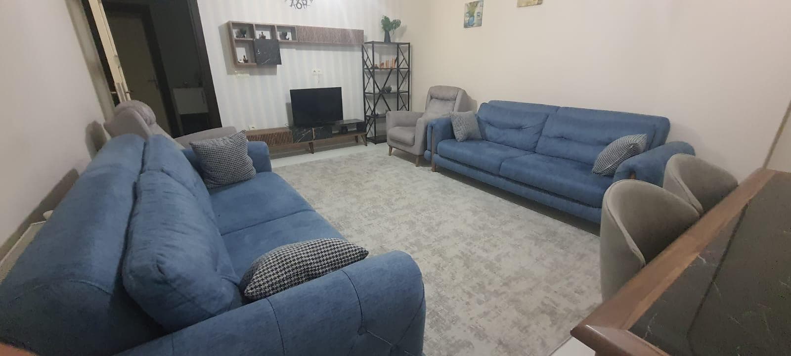 GAZİ MAHALLESİ'NDE GENİŞ, EVLADİYELİK DAİRE - Görsel 3